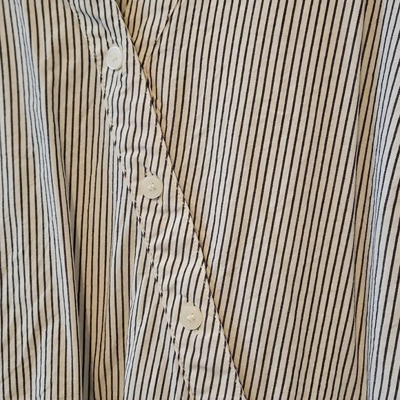 LOFT DRESS - Picture 4 of 9